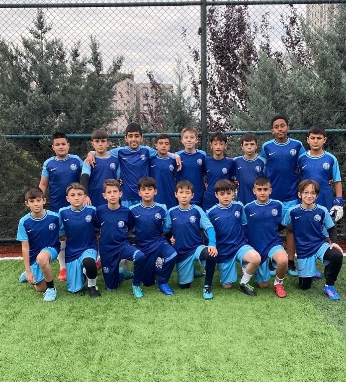 1992 Bağcılar SK futbol okulu grubu